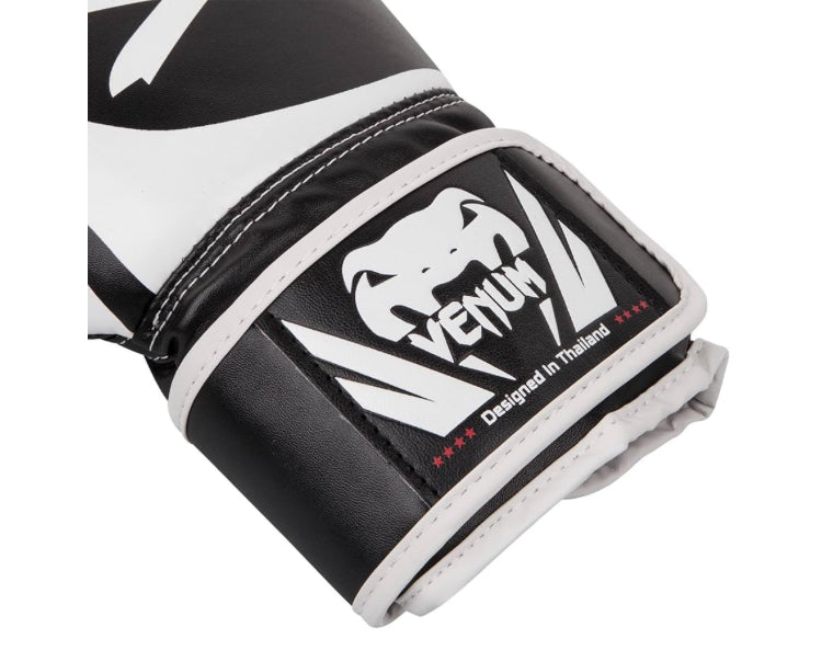 Guantes Venum Challenger 2.0 (16 oz) – Potencia y Protección Pro
